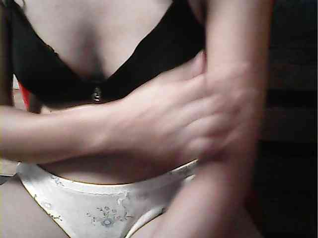 HornyNica webcam