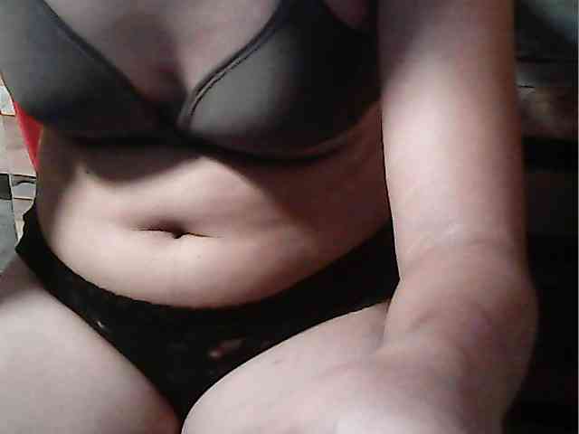 HornyNica webcam
