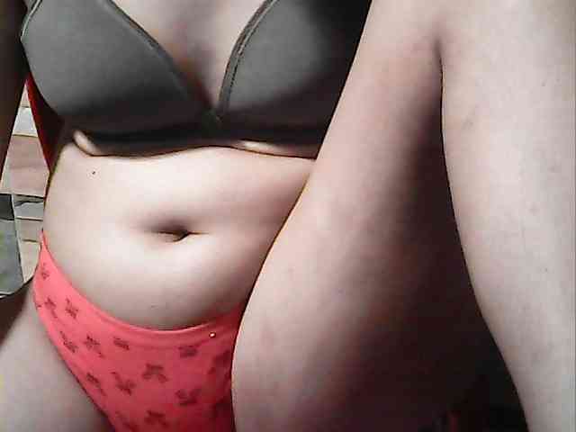 HornyNica webcam