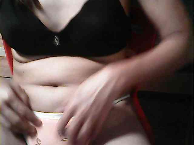 HornyNica webcam