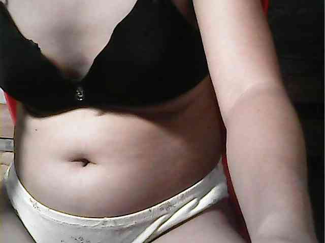 HornyNica webcam