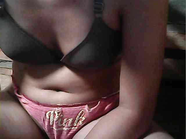 HornyNica webcam