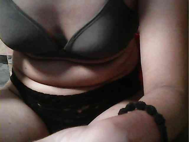 HornyNica webcam