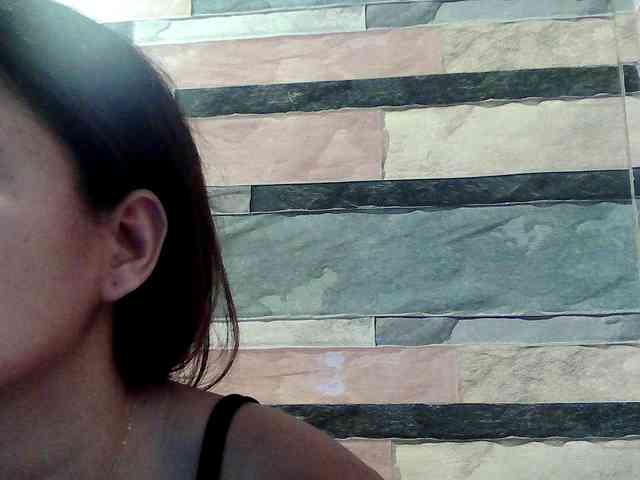 HornyNica webcam