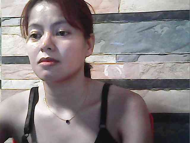 HornyNica webcam