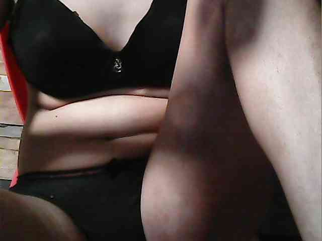 HornyNica webcam
