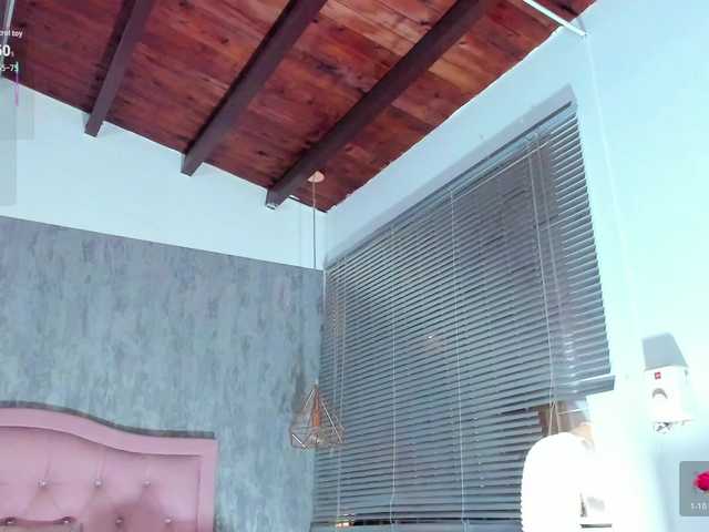 le modèle Nahomidi-bello est en webcam porno dans un show sur le site bongacams, il possède les tags suivants: Latino/Hispanic,Brunette,Shaved