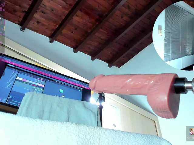 Nahomidi-bello's BongaCams show and profile