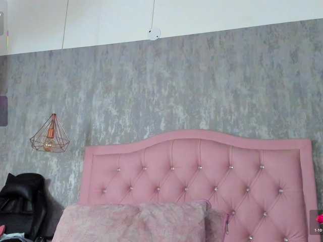 Nahomidi-bello's BongaCams show and profile