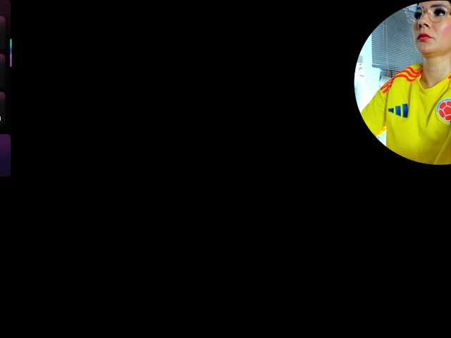 Nahomidi-bello's BongaCams show and profile