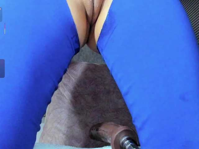 Nahomidi-bello's BongaCams show and profile