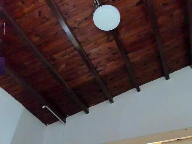 Nahomidi-bello's BongaCams show and profile