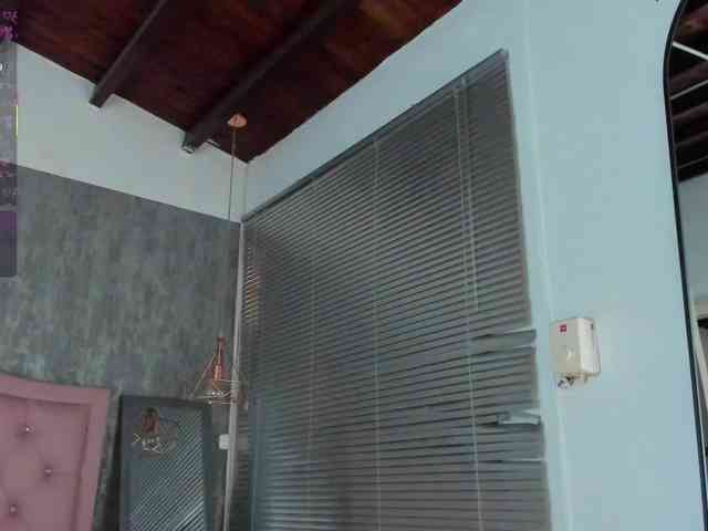 Nahomidi-bello webcam