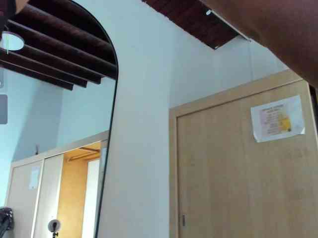 Nahomidi-bello webcam