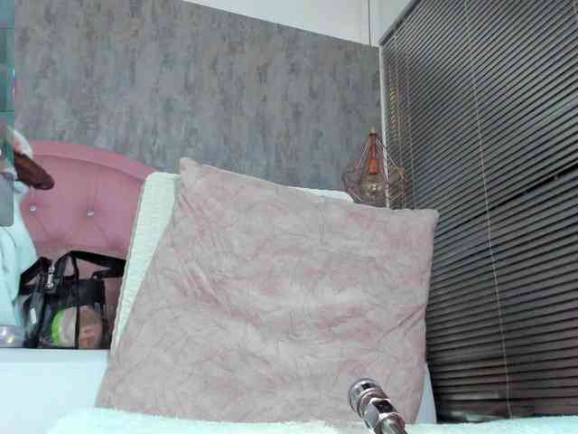 Nahomidi-bello webcam