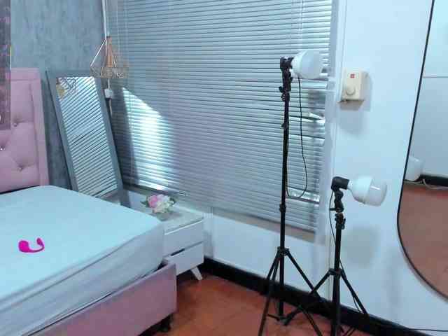 Nahomidi-bello webcam