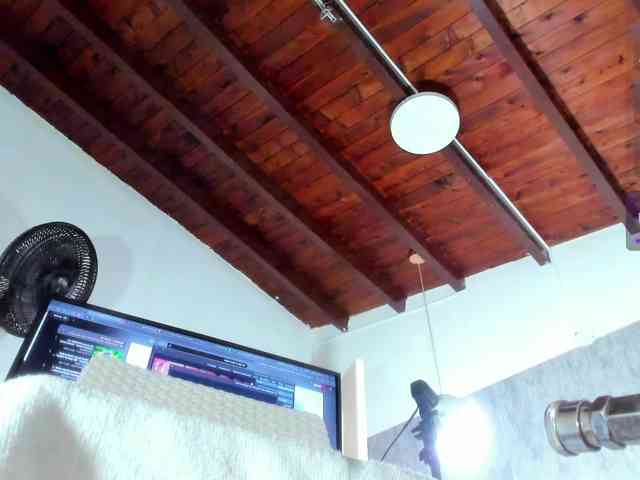 Nahomidi-bello webcam