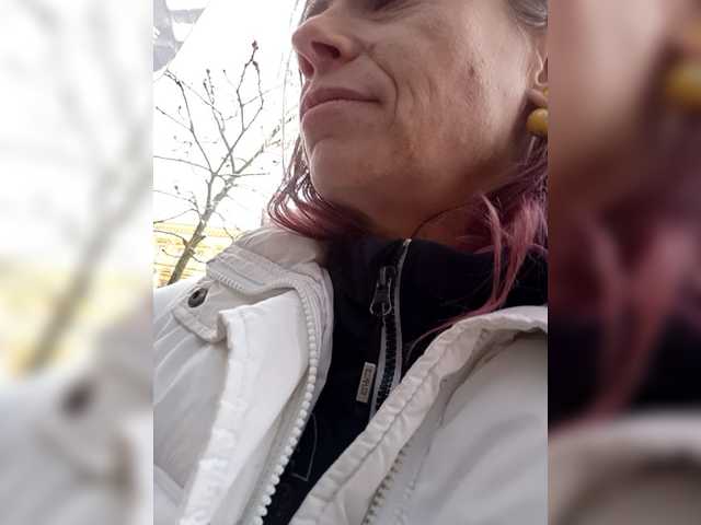 diana-oakes-CZ's BongaCams show and profile