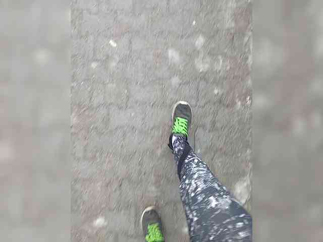 SexyMilfMom4VOYERS webcam