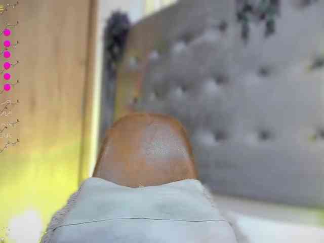 SaraMashmeloo webcam