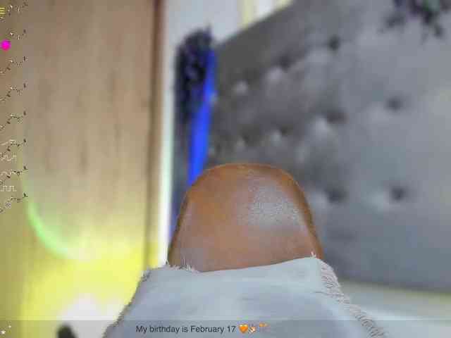 SaraMashmeloo webcam