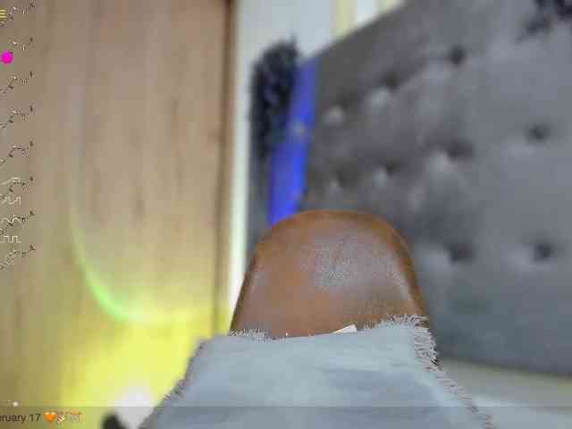 SaraMashmeloo webcam