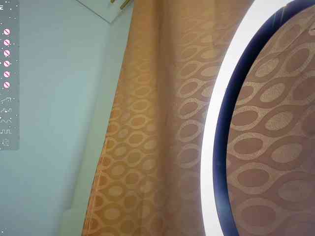 SaraMashmeloo webcam