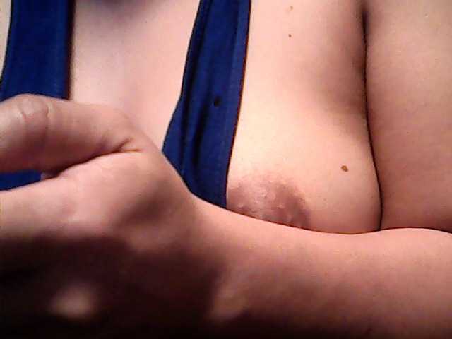 lovelyshantal's BongaCams show and profile