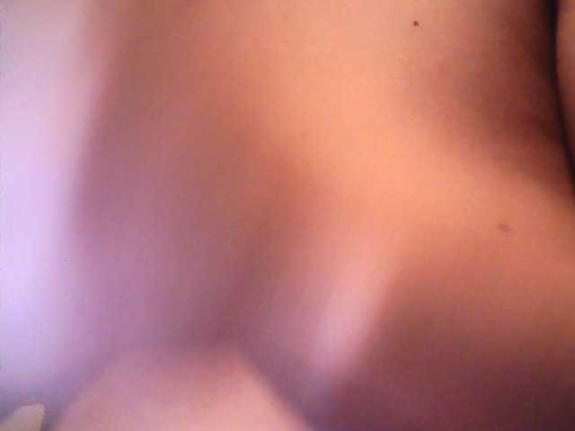 lovelyshantal's BongaCams show and profile