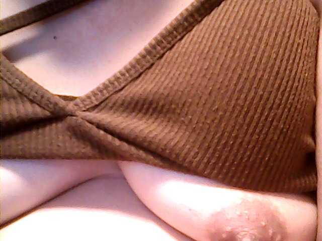 lovelyshantal's BongaCams show and profile