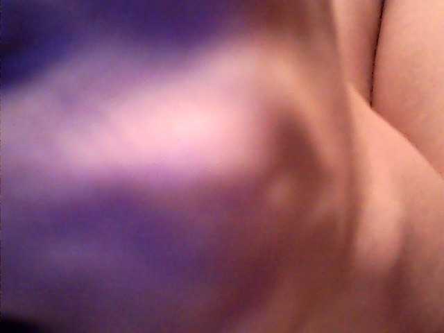 lovelyshantal's BongaCams show and profile