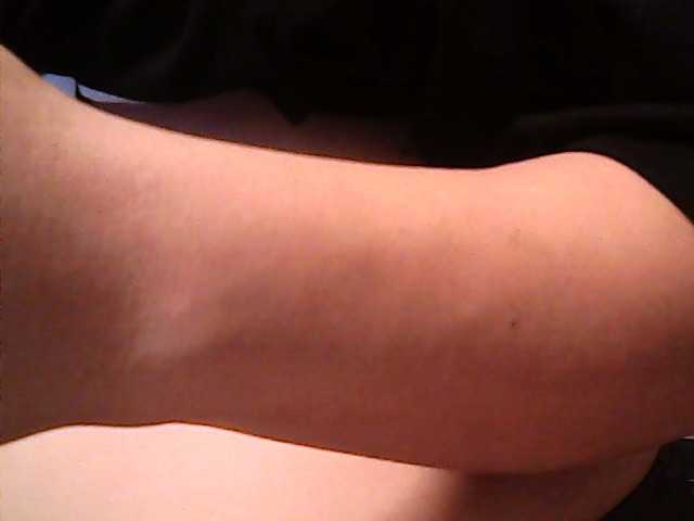 lovelyshantal's BongaCams show and profile