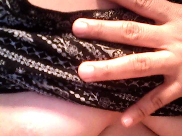 lovelyshantal's BongaCams show and profile