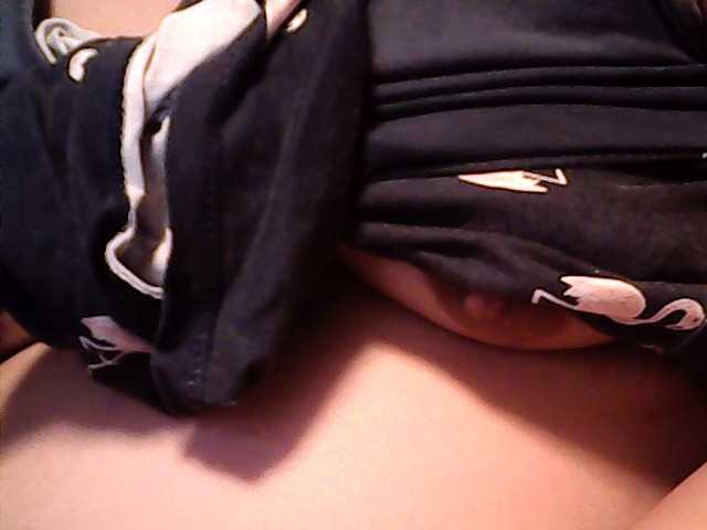 lovelyshantal's BongaCams show and profile