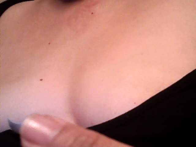 lovelyshantal's BongaCams show and profile