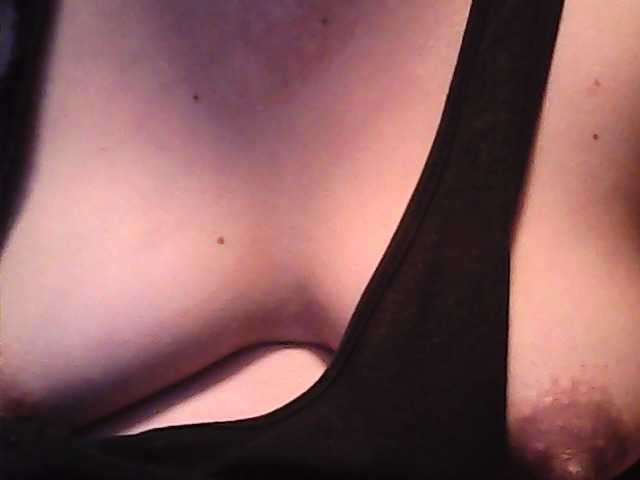 lovelyshantal's BongaCams show and profile