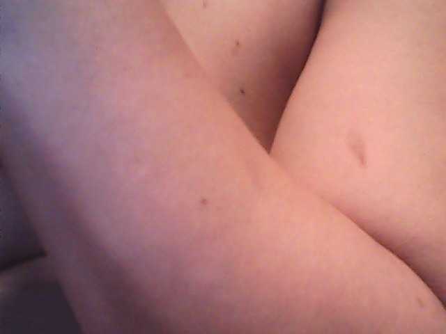 lovelyshantal's BongaCams show and profile