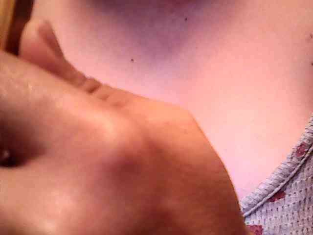 lovelyshantal webcam