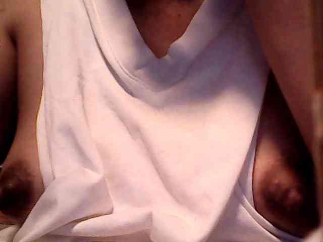 lovelyshantal webcam