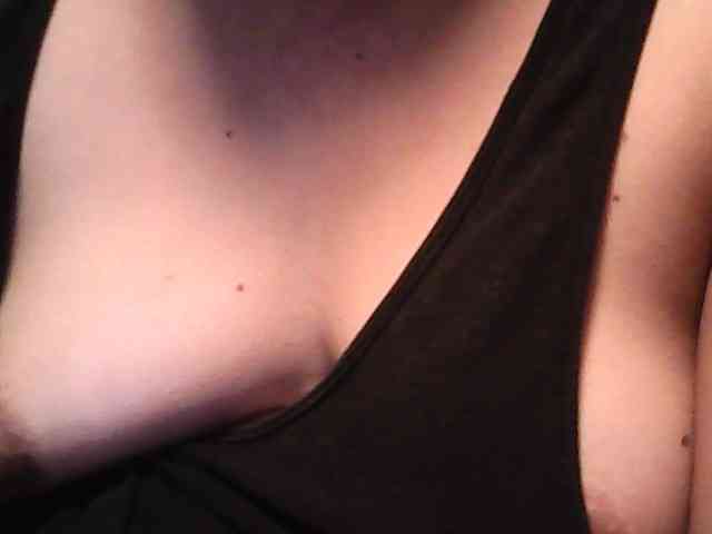 lovelyshantal lovelyshantal