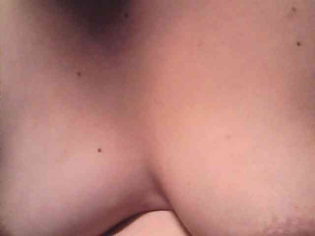 lovelyshantal webcam