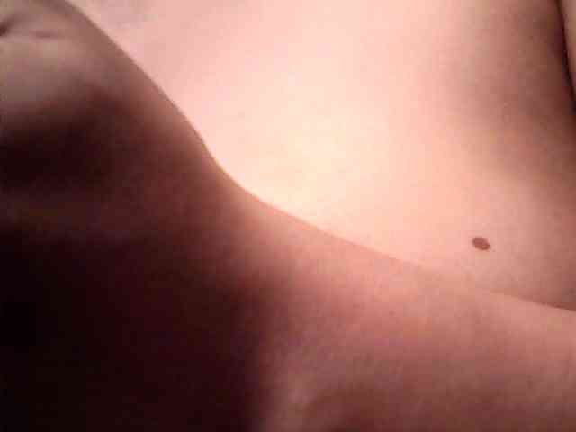 lovelyshantal webcam