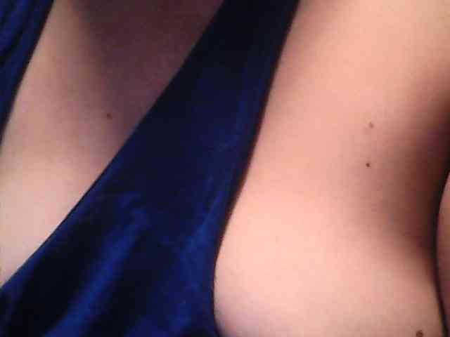 lovelyshantal webcam