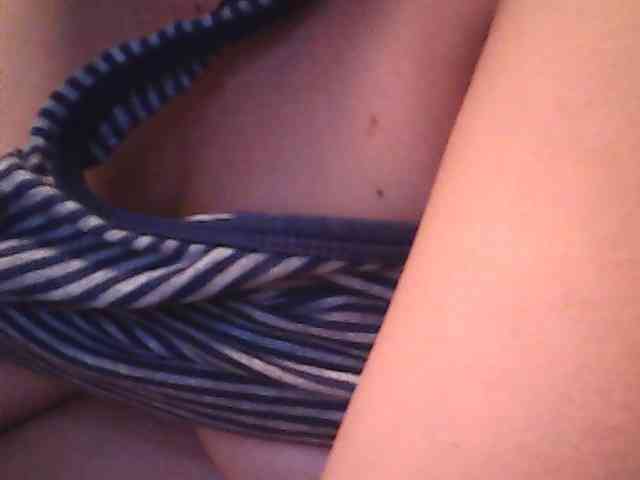 lovelyshantal webcam