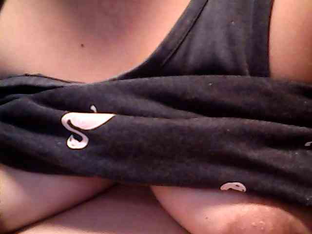 lovelyshantal webcam