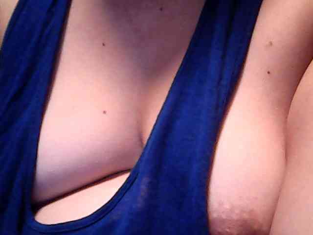 lovelyshantal webcam