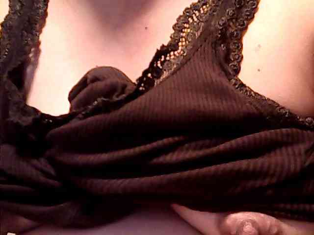 lovelyshantal webcam