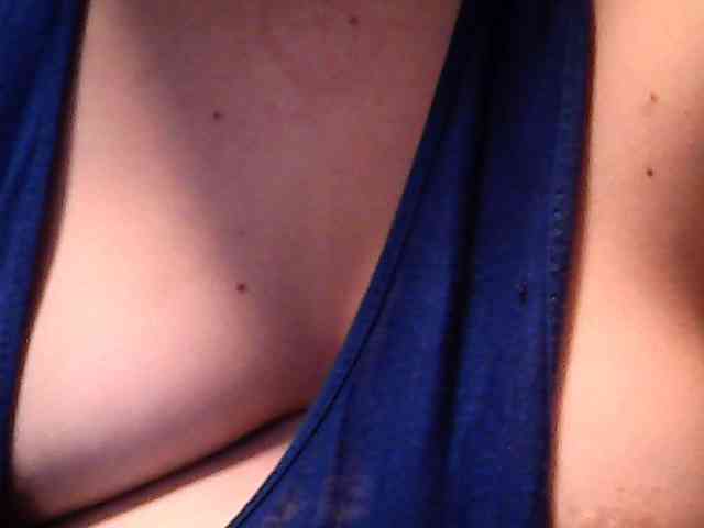 lovelyshantal webcam