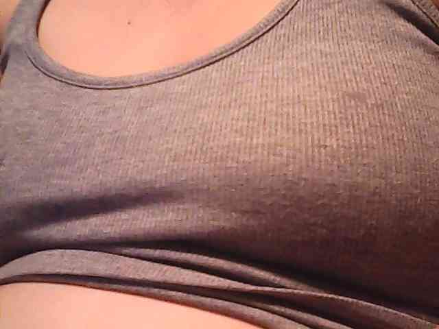 lovelyshantal webcam