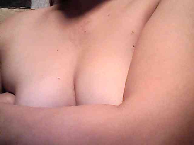 lovelyshantal webcam